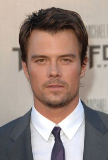 Josh Duhamel.
